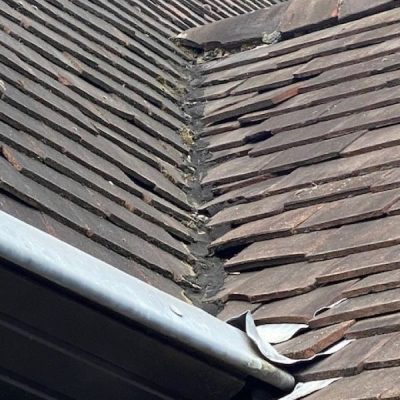 Noue zinc toiture tuile plate ICToiture006