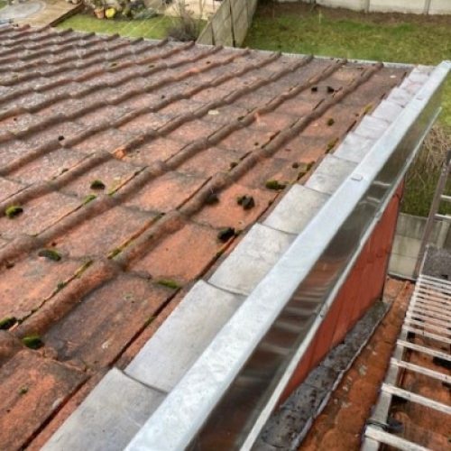 réparation rive tuile et zinc inter cheminée toiture haut de France - Lille